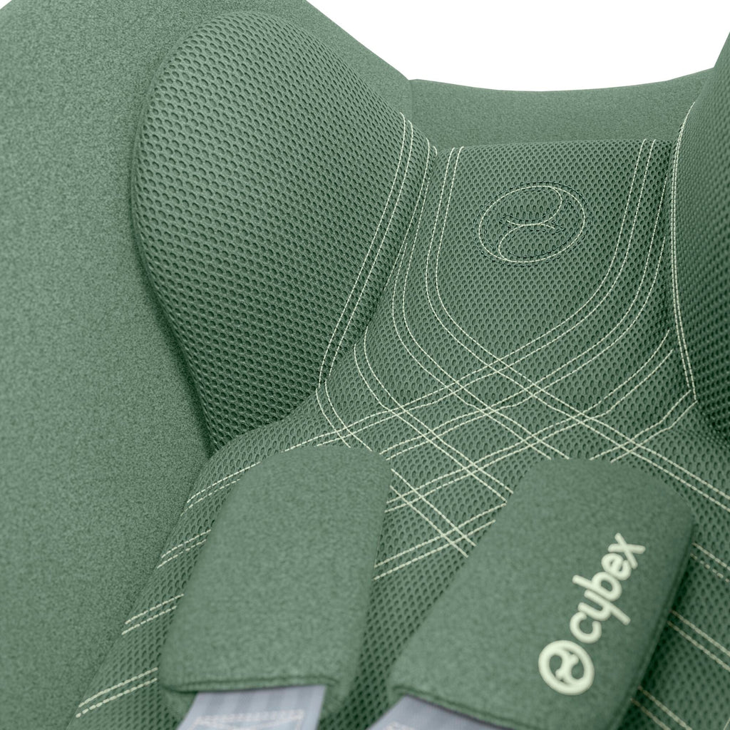 Cybex Cloud T i-Size Plus Car Seat & Base T Isofix Base - Leaf Green